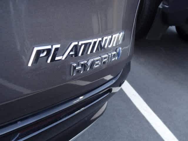 2023 Toyota Sienna Platinum