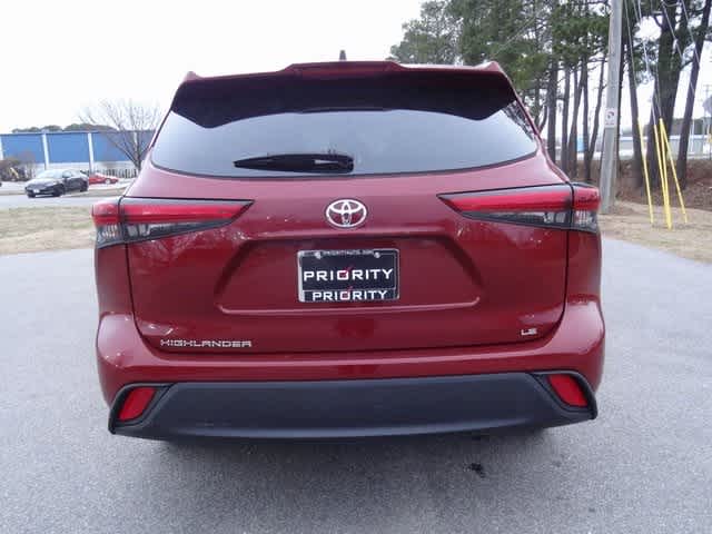 2023 Toyota Highlander LE
