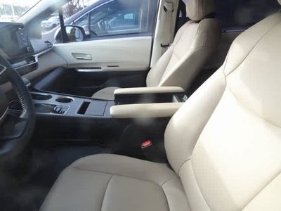 2023 Toyota Sienna XLE