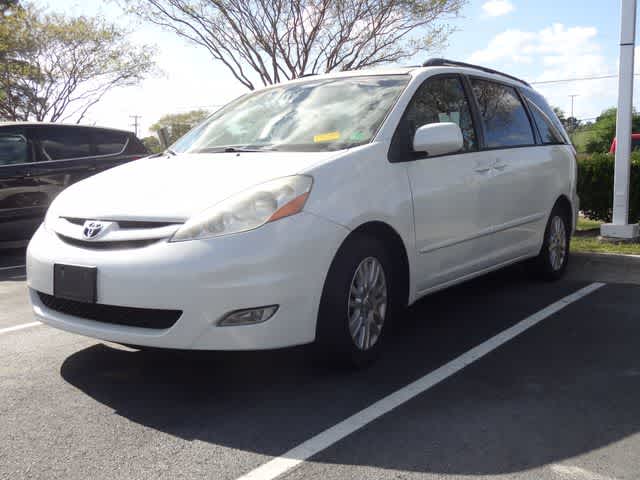 2009 Toyota Sienna XLE