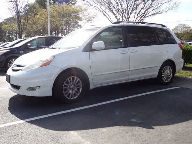 2009 Toyota Sienna XLE