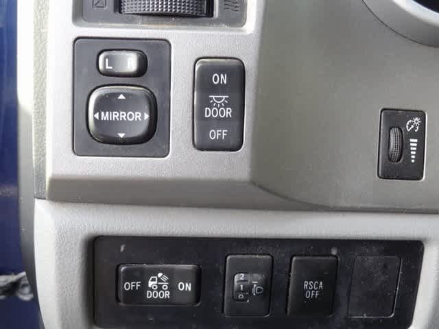 2013 Toyota Tundra Double Cab 4.6L V8 6-Spd AT (Natl)