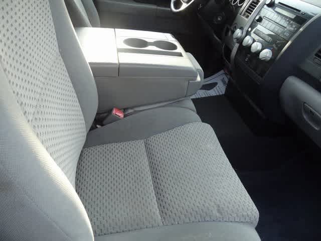 2013 Toyota Tundra Double Cab 4.6L V8 6-Spd AT (Natl)