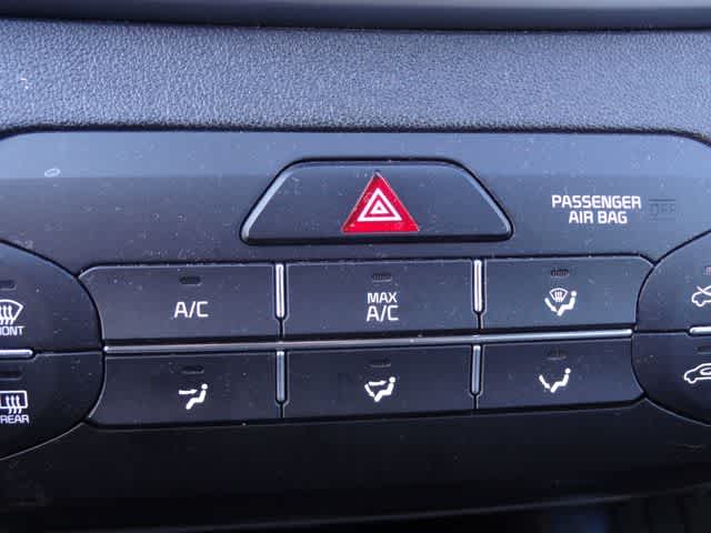 2020 Kia Sorento LX V6