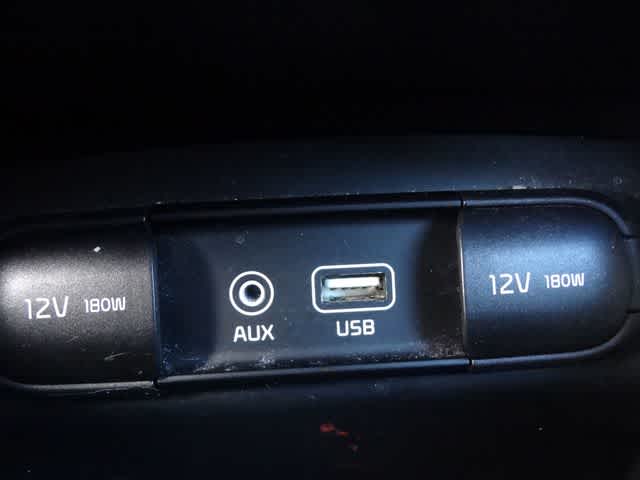 2020 Kia Sorento LX V6