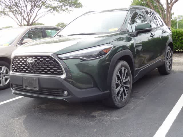 2023 Toyota Corolla Cross XLE
