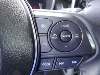 2025 Toyota Corolla Cross XLE