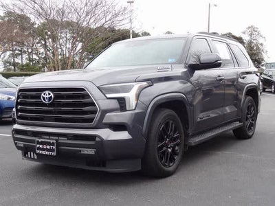 2023 Toyota Sequoia SR5