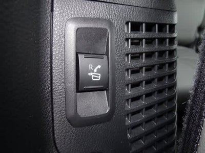 2023 Toyota Sequoia SR5