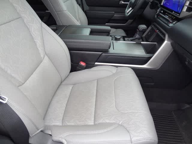 2023 Toyota Sequoia SR5