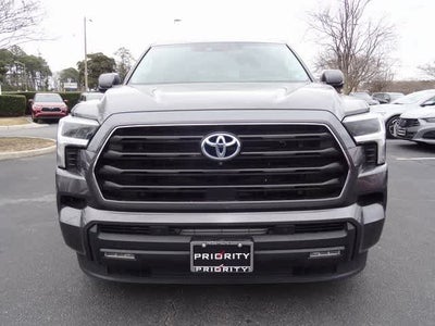 2023 Toyota Sequoia SR5