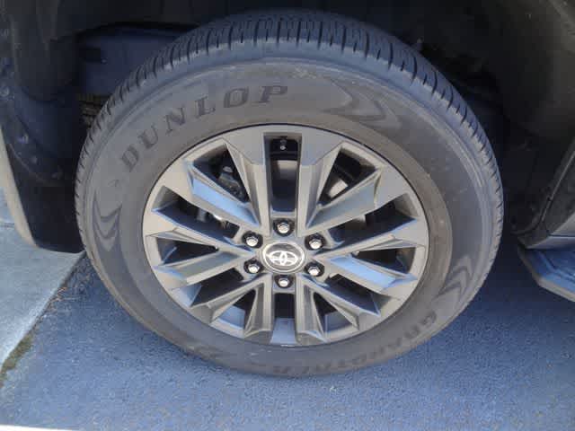 2024 Toyota Land Cruiser 4WD (Natl)