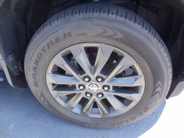 2024 Toyota Land Cruiser 4WD (Natl)