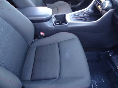 2024 Toyota RAV4 Prime SE