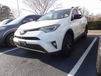 2017 Toyota RAV4 SE