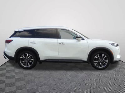 2024 INFINITI QX60 LUXE