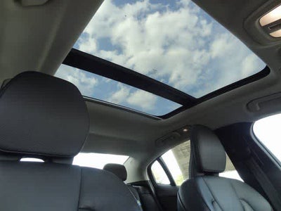 2024 Volvo S60 Plus Dark Theme