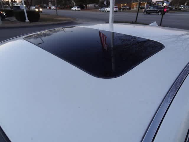 2018 INFINITI Q70 3.7 LUXE