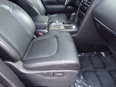 2023 INFINITI QX80 LUXE
