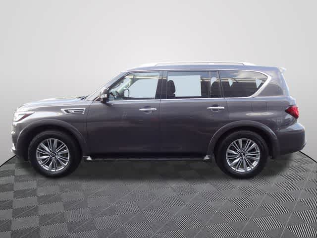 2023 INFINITI QX80 LUXE