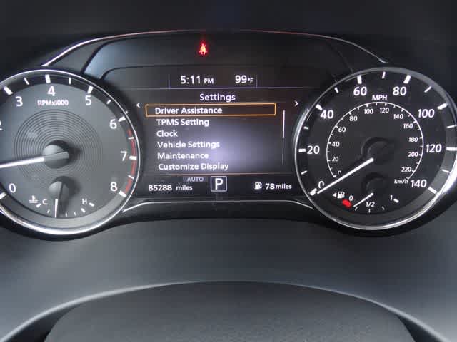 2023 INFINITI QX80 LUXE