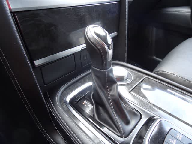 2023 INFINITI QX80 LUXE