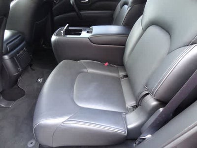 2023 INFINITI QX80 LUXE