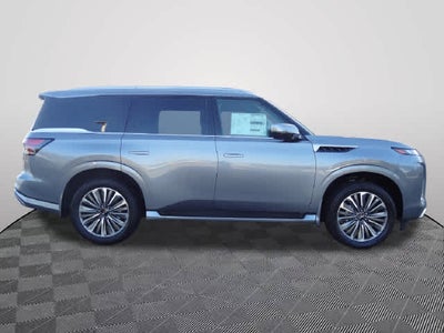 2027 INFINITI QX80 LUXE