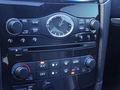 2017 INFINITI QX70 AWD