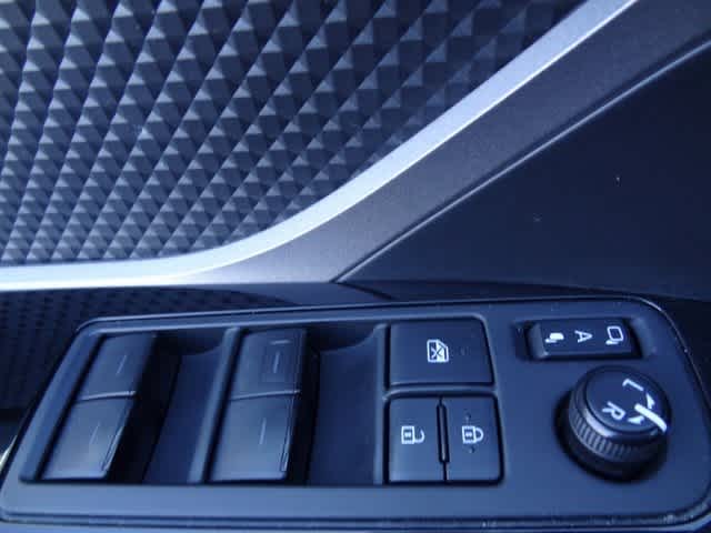 2021 Toyota C-HR Base