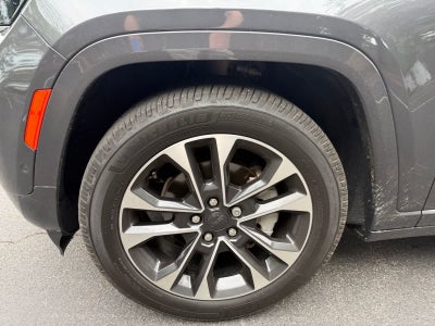 2022 Jeep Grand Cherokee Overland