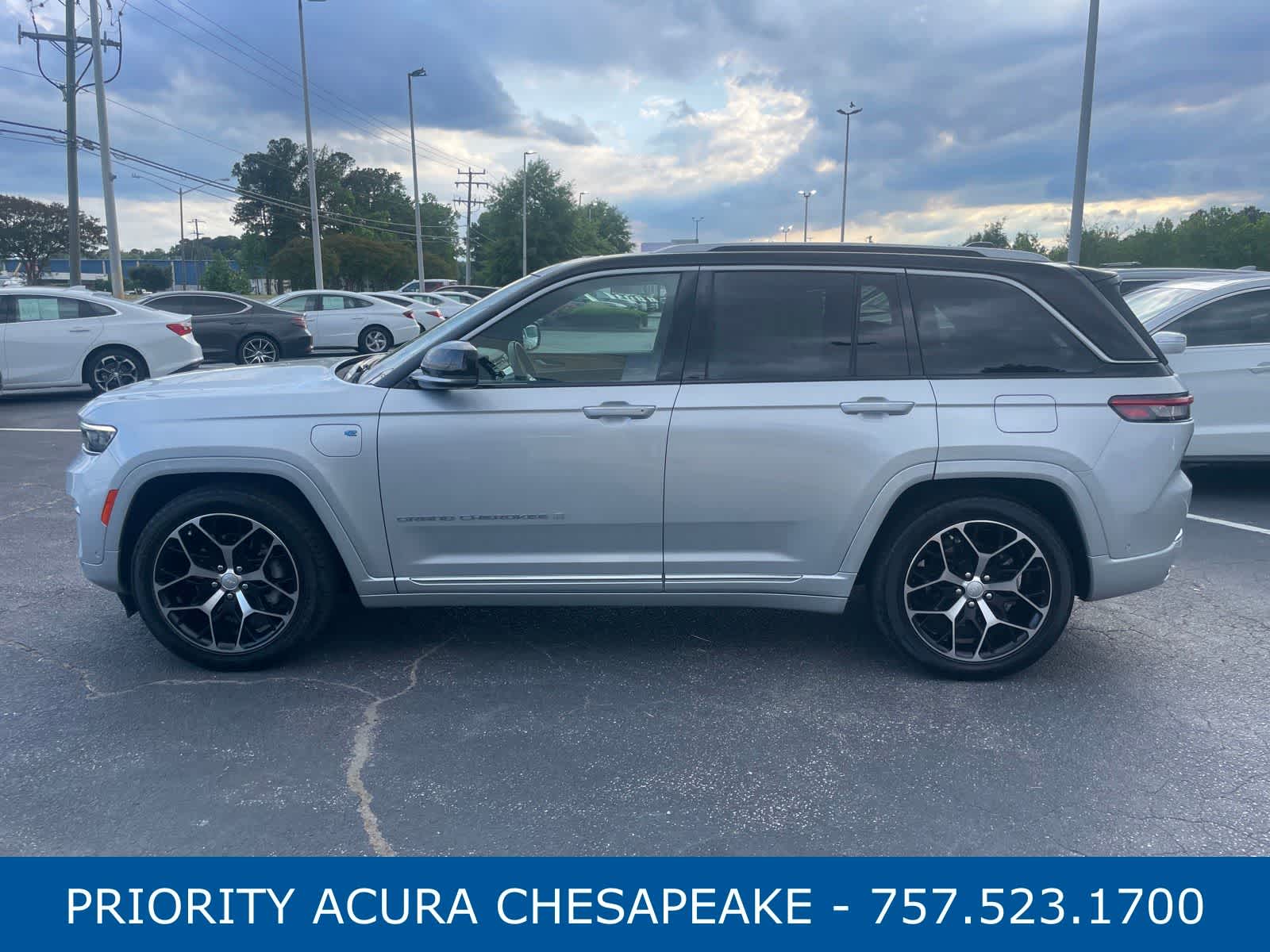 2022 Jeep Grand Cherokee 4xe Summit Reserve