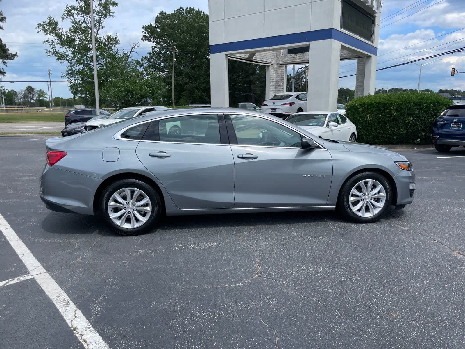 2024 Chevrolet Malibu LT