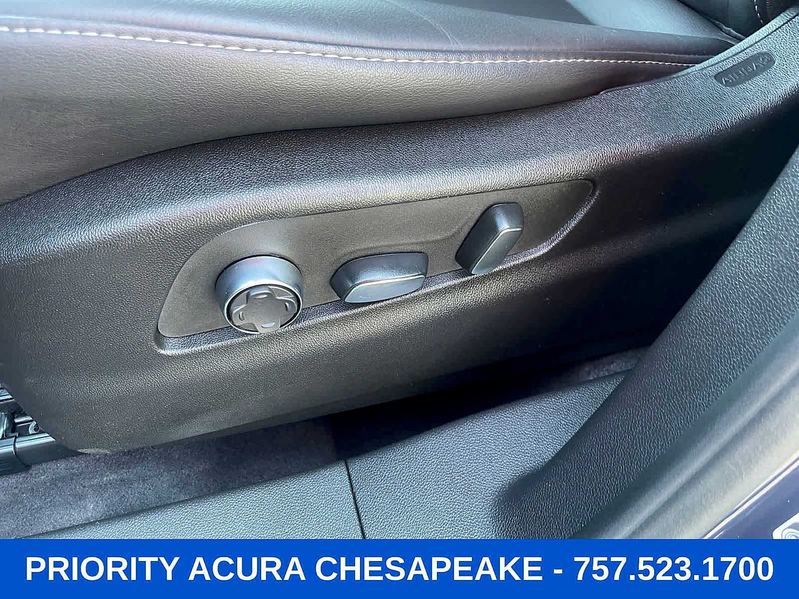 2025 Cadillac XT4 AWD Premium Luxury