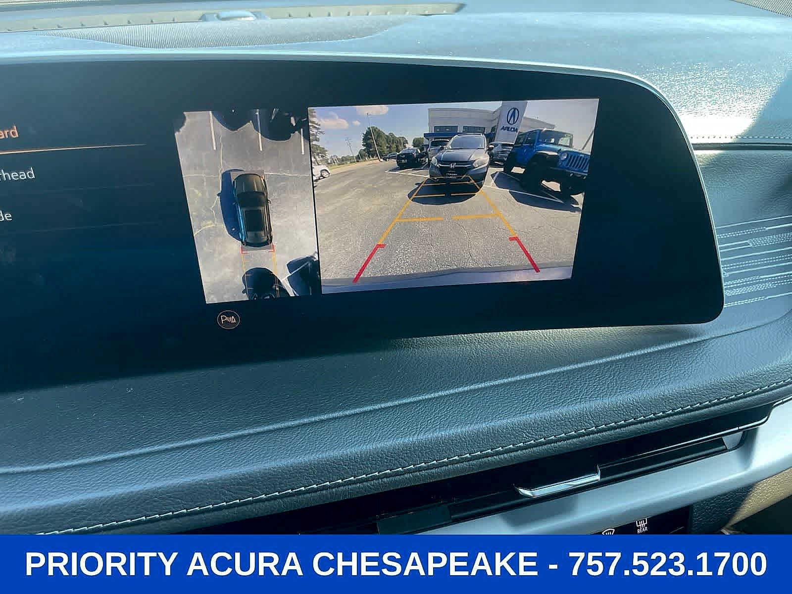 2025 Cadillac XT4 AWD Premium Luxury