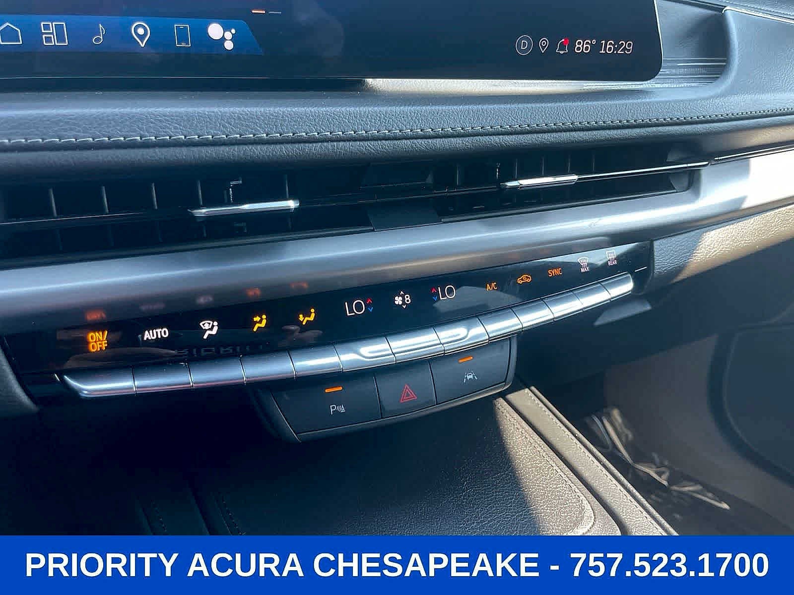 2025 Cadillac XT4 AWD Premium Luxury