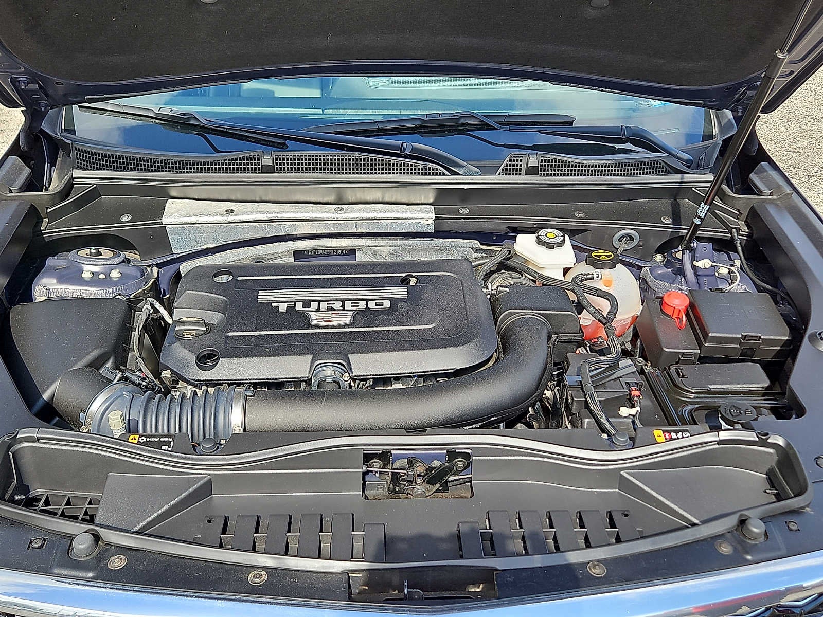 2025 Cadillac XT4 AWD Premium Luxury