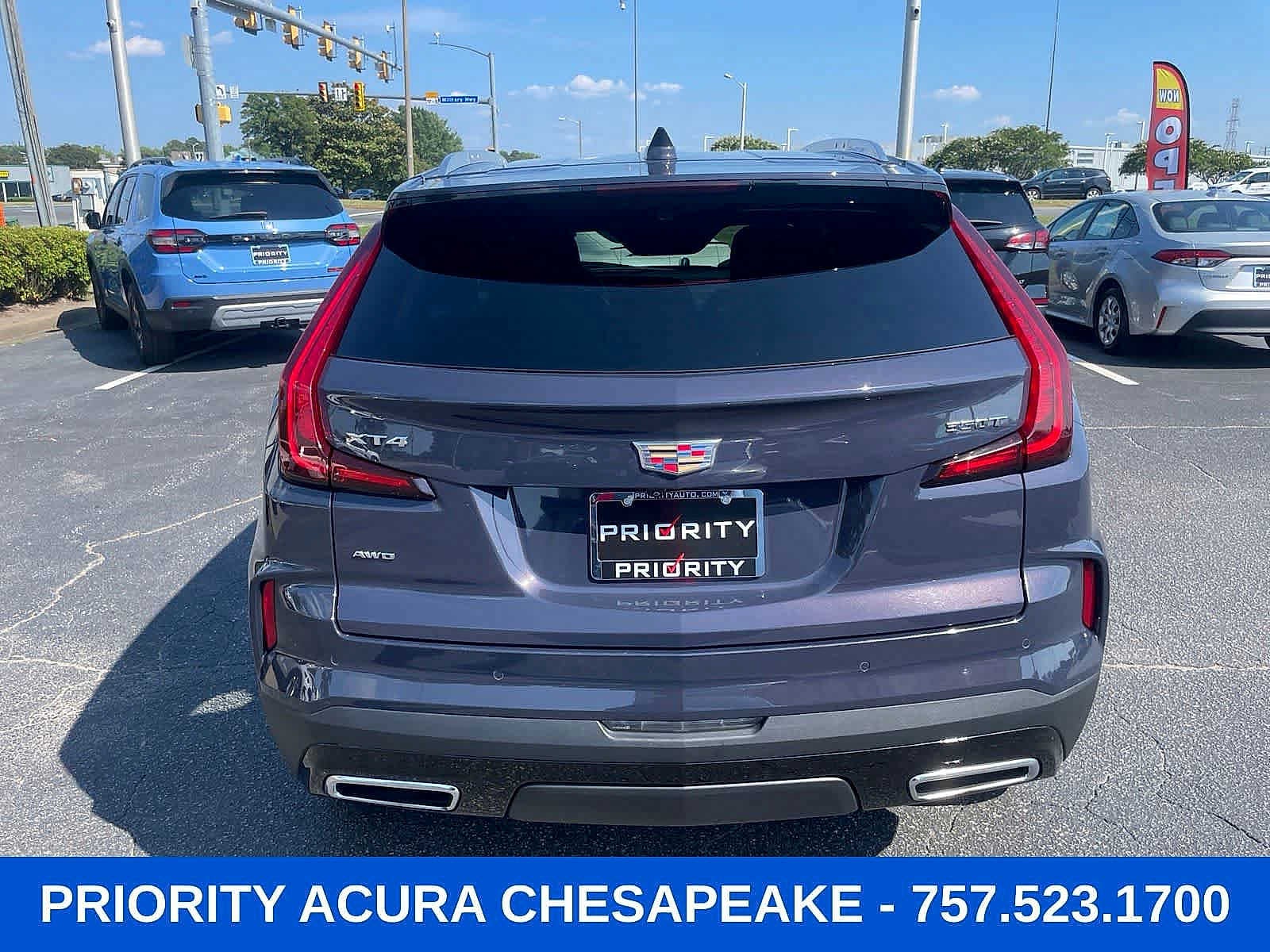 2025 Cadillac XT4 AWD Premium Luxury