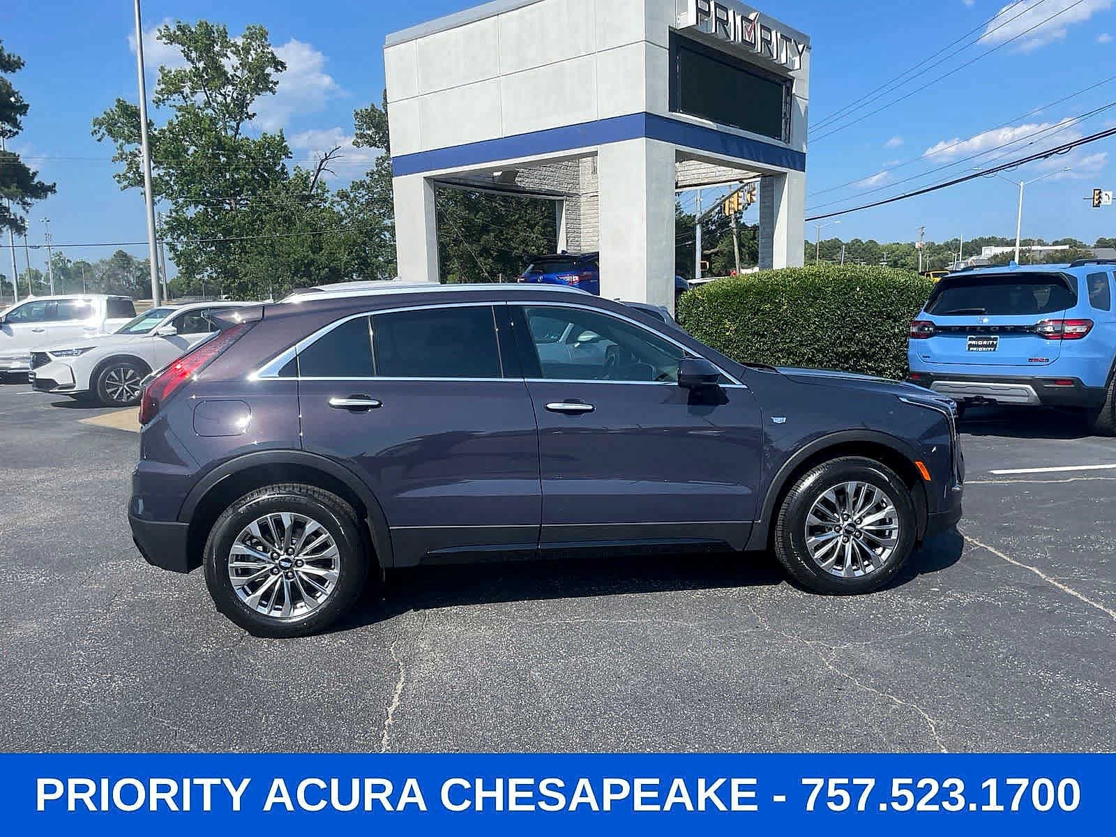 2025 Cadillac XT4 AWD Premium Luxury