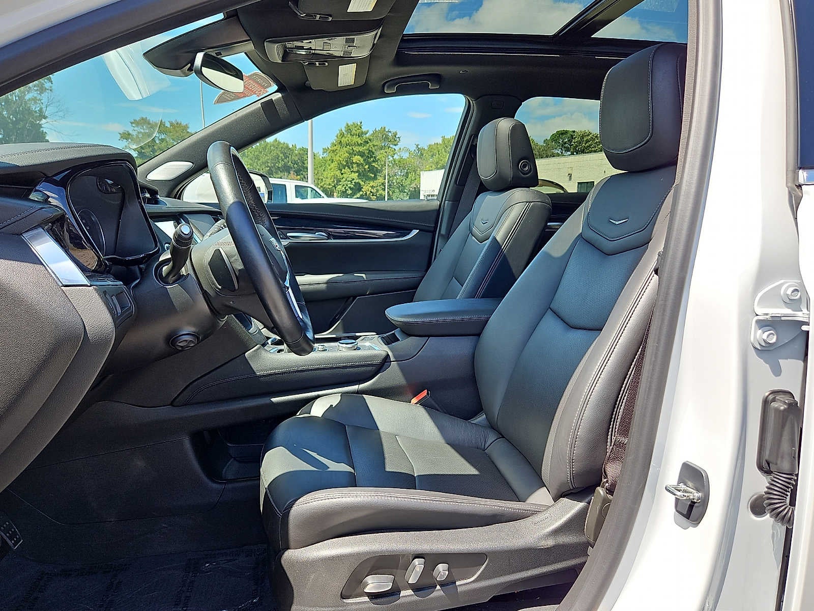 2024 Cadillac XT5 AWD Premium Luxury