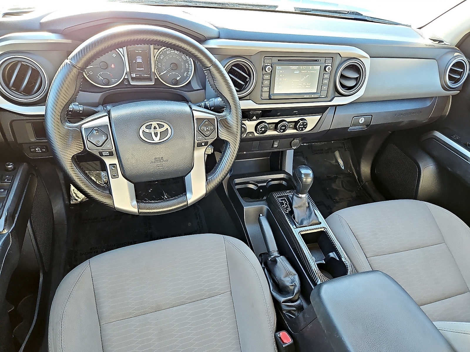 2017 Toyota Tacoma SR5