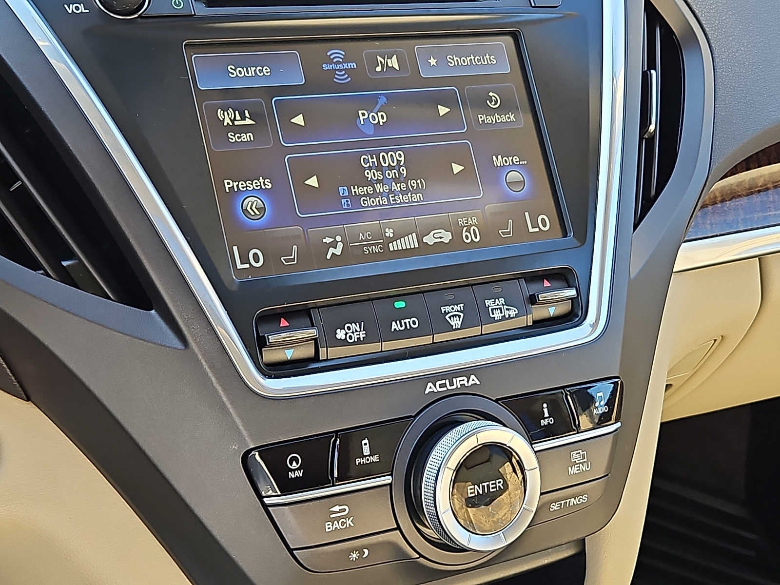 2017 Acura MDX w/Technology Pkg