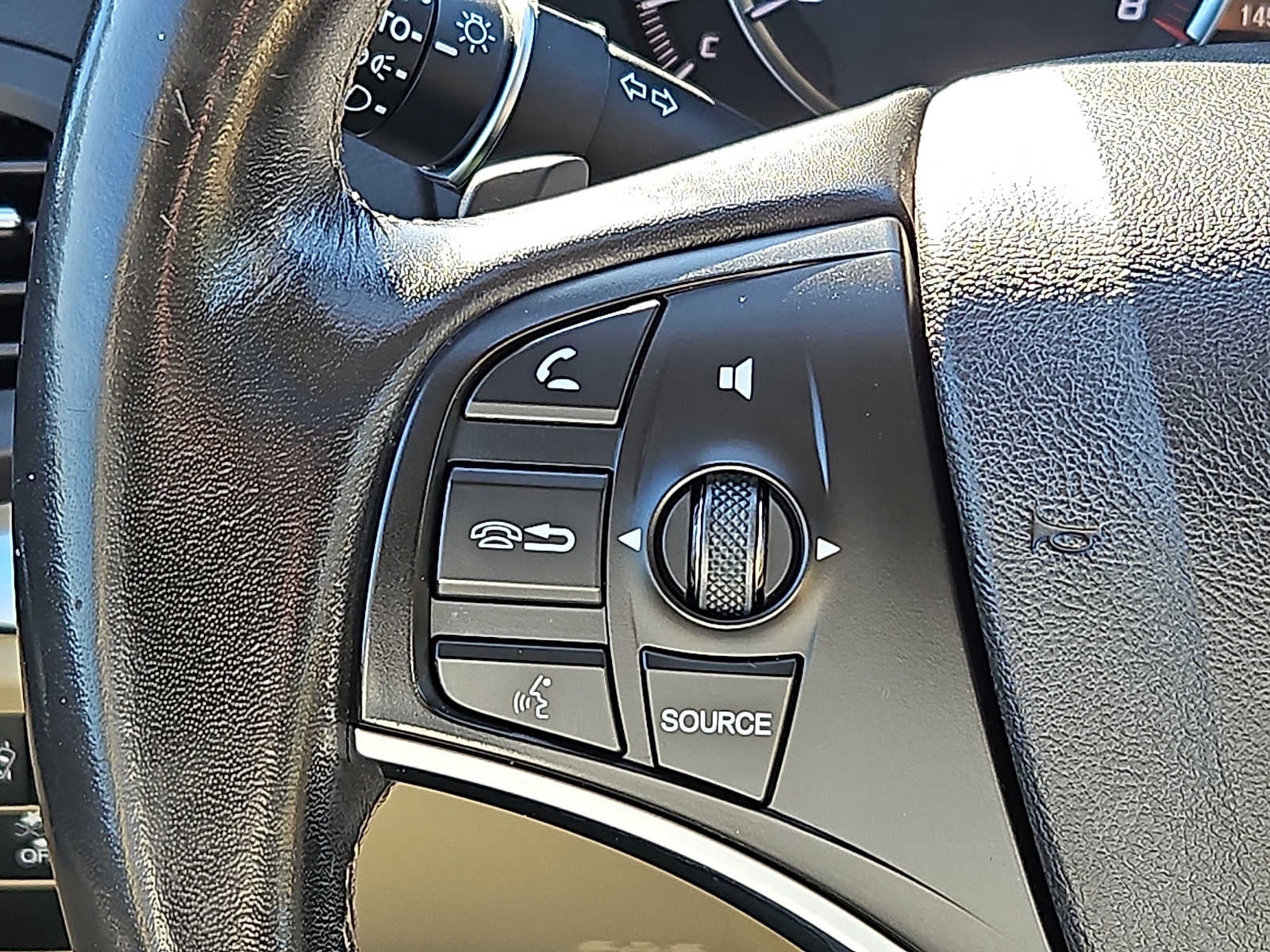 2017 Acura MDX w/Technology Pkg