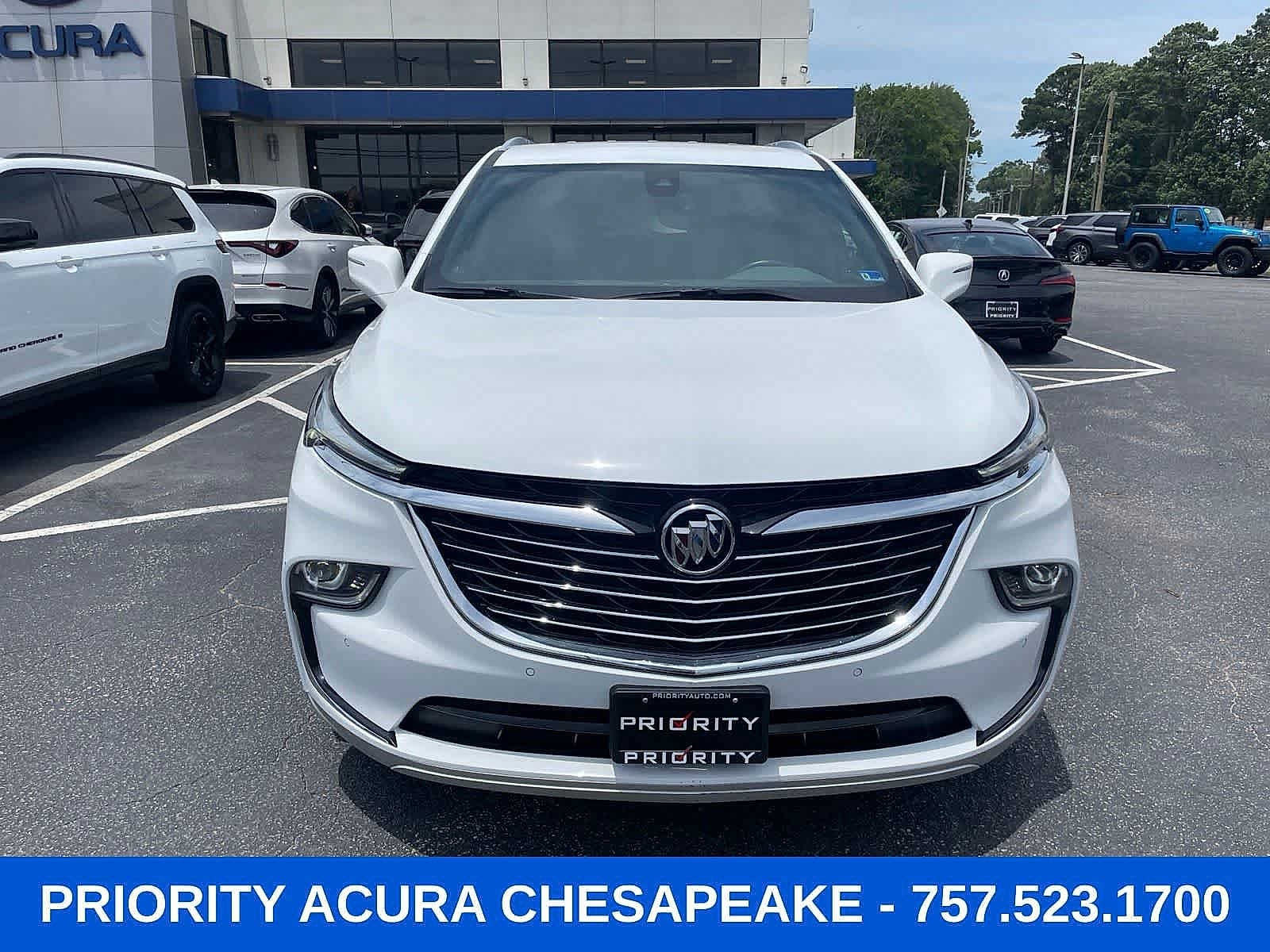 2023 Buick Enclave Essence
