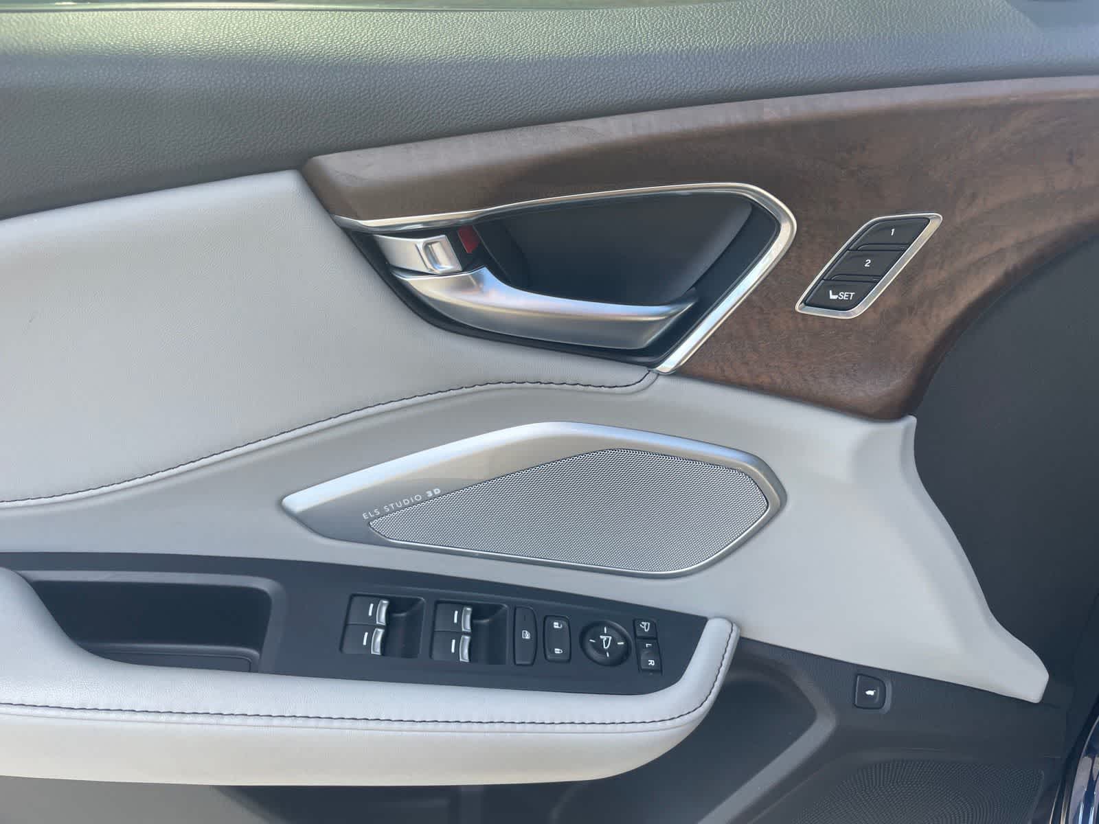 2024 Acura RDX w/Advance Package