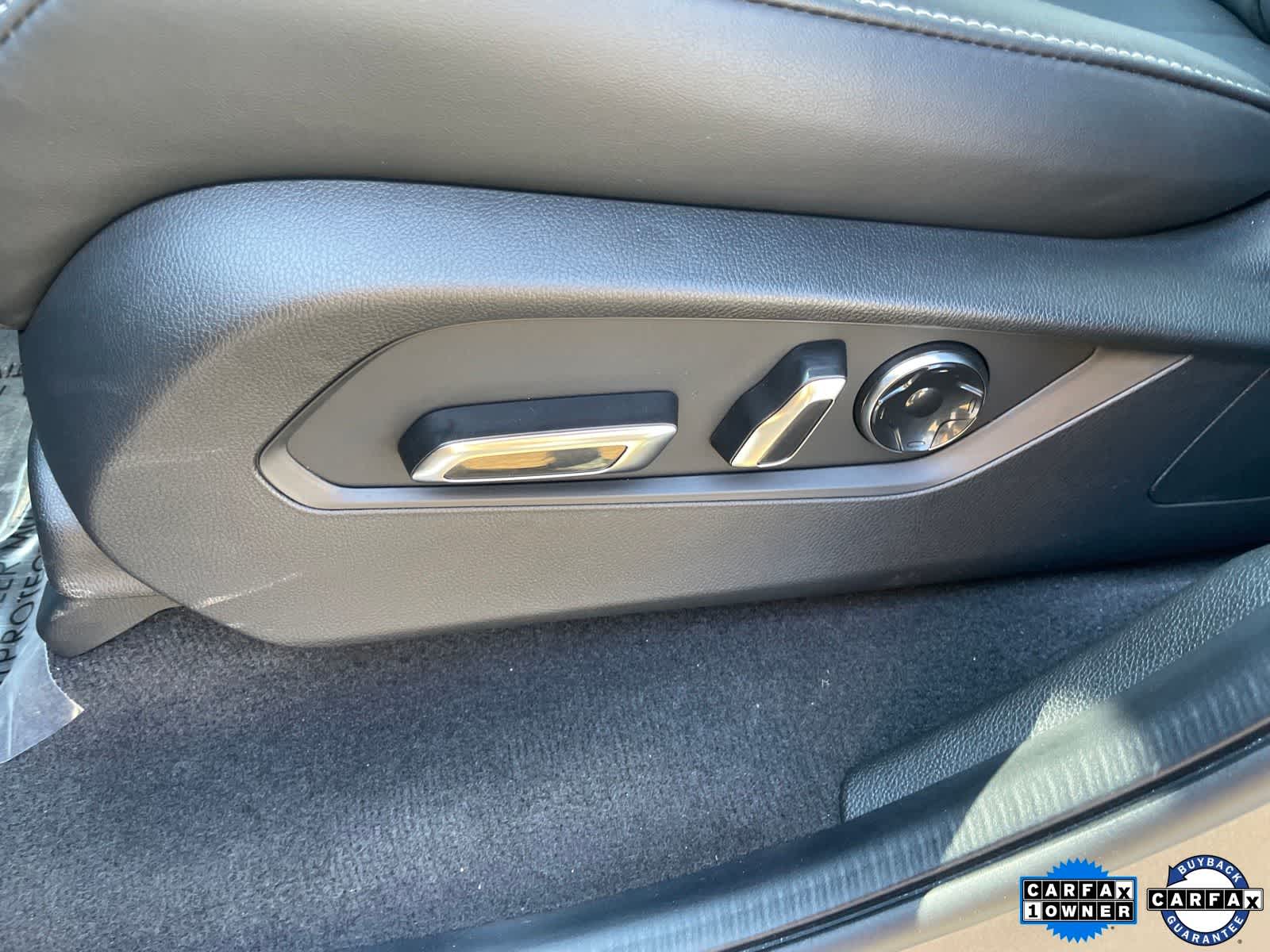 2025 Acura MDX w/Technology Package