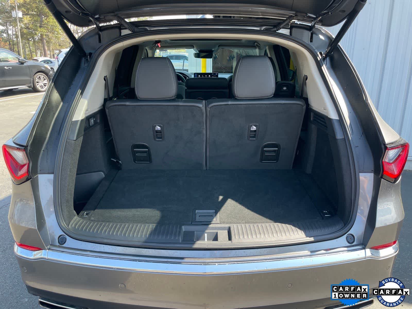 2025 Acura MDX w/Technology Package