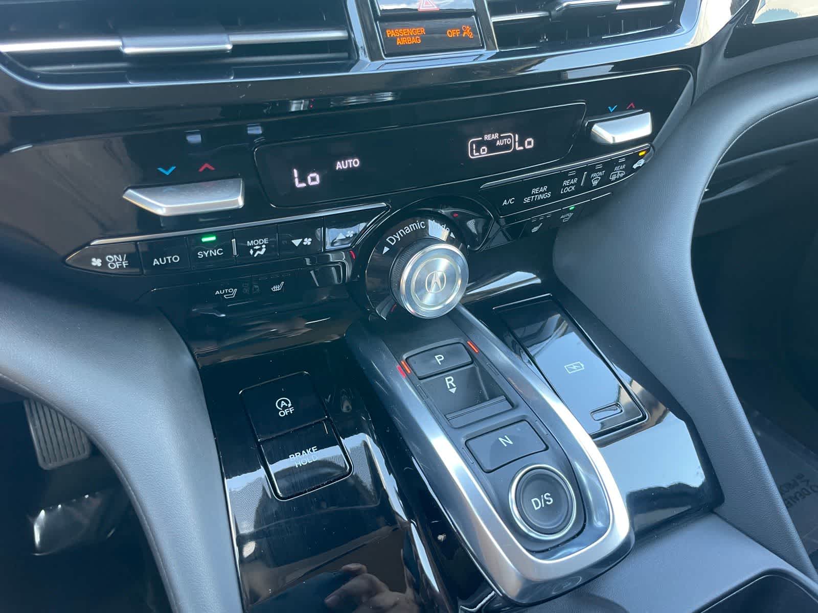 2022 Acura MDX w/Technology Package