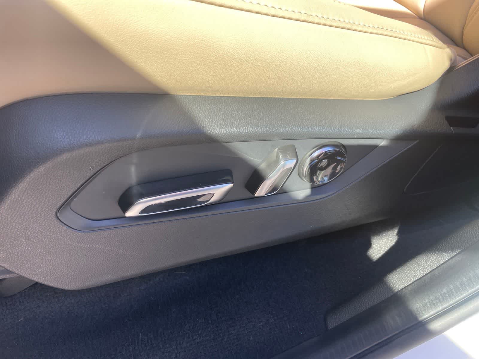 2025 Acura MDX w/Technology Package