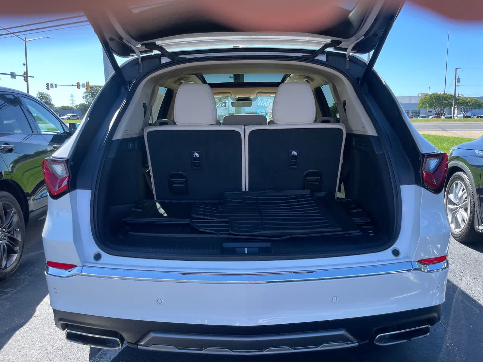 2025 Acura MDX w/Technology Package